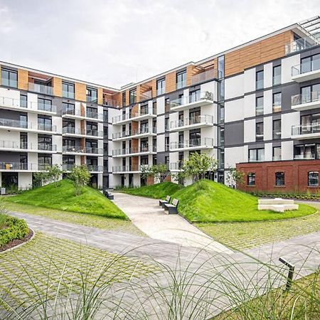 Apartament With Garden Bezplatny Parking !!! Krakow Luaran gambar